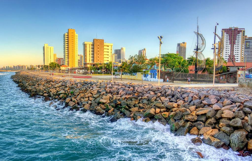 Aparthotel Iracema Flats